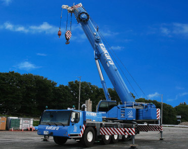 LIEBHERR(LTM1220NX2)1台